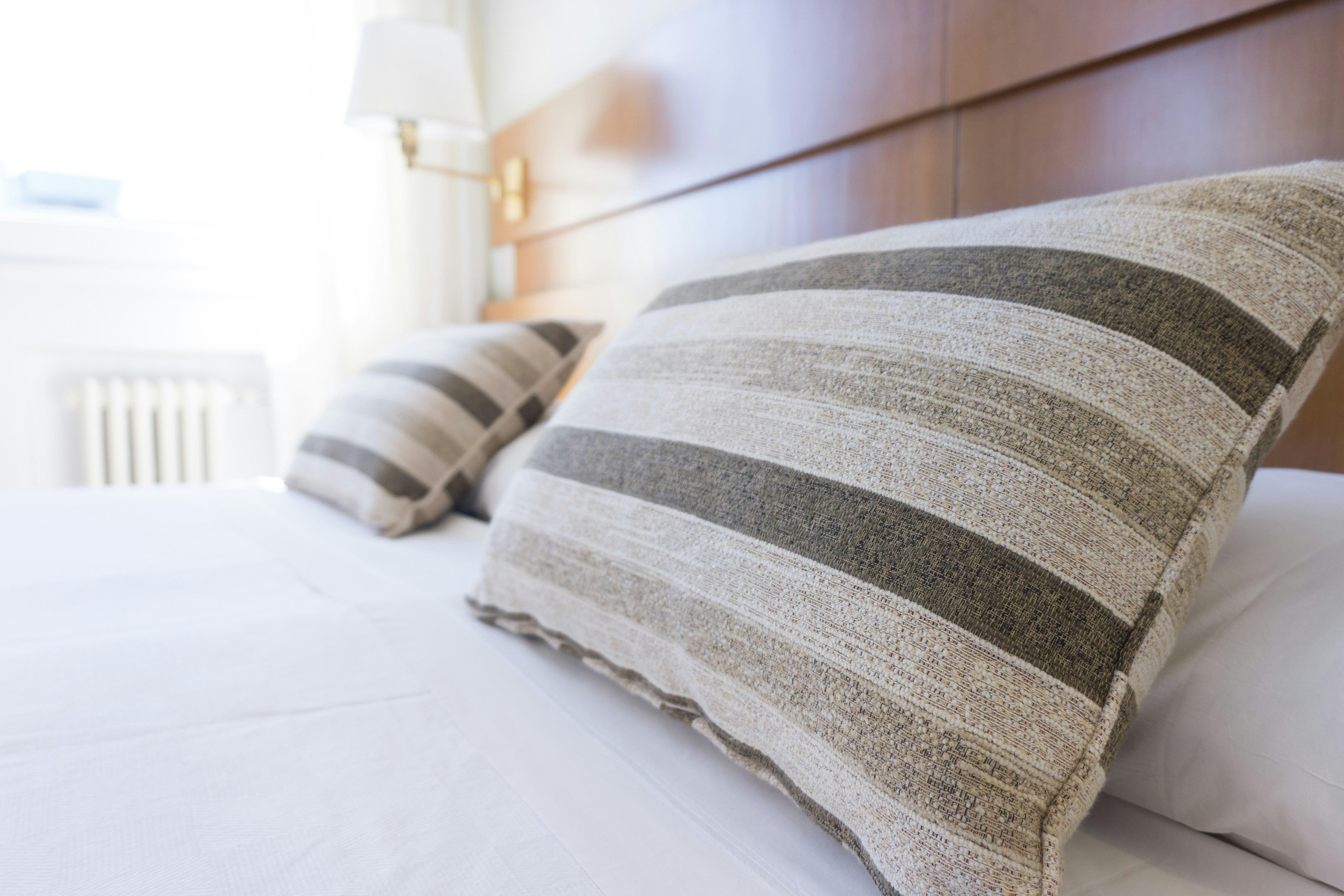 Maximize Your Points with Top Hotel Subscription Services