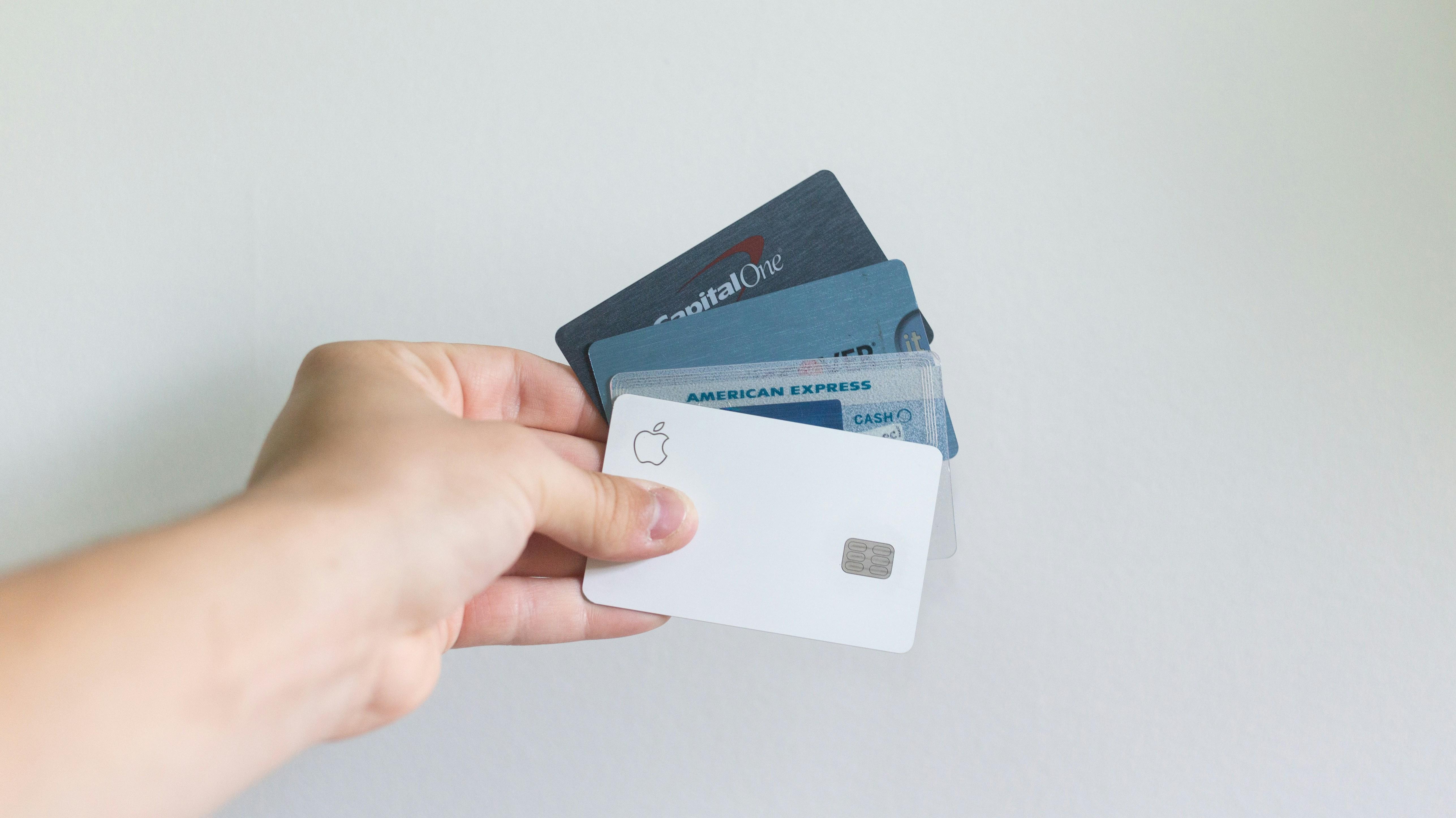 Evaluating the Best Credit Cards for Multi-Destination Trips