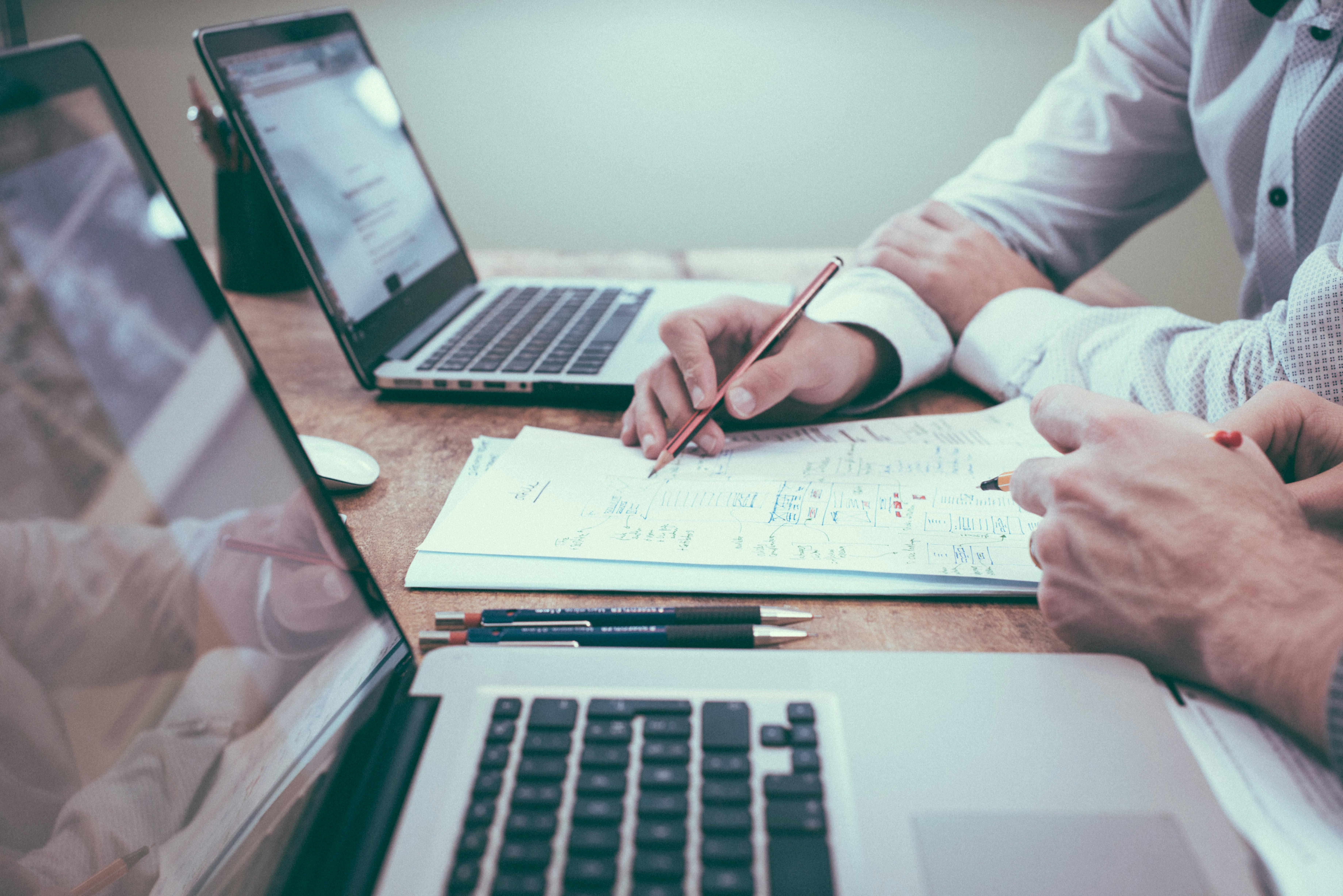 Exploring Alternative Financial Products Without Membership Costs