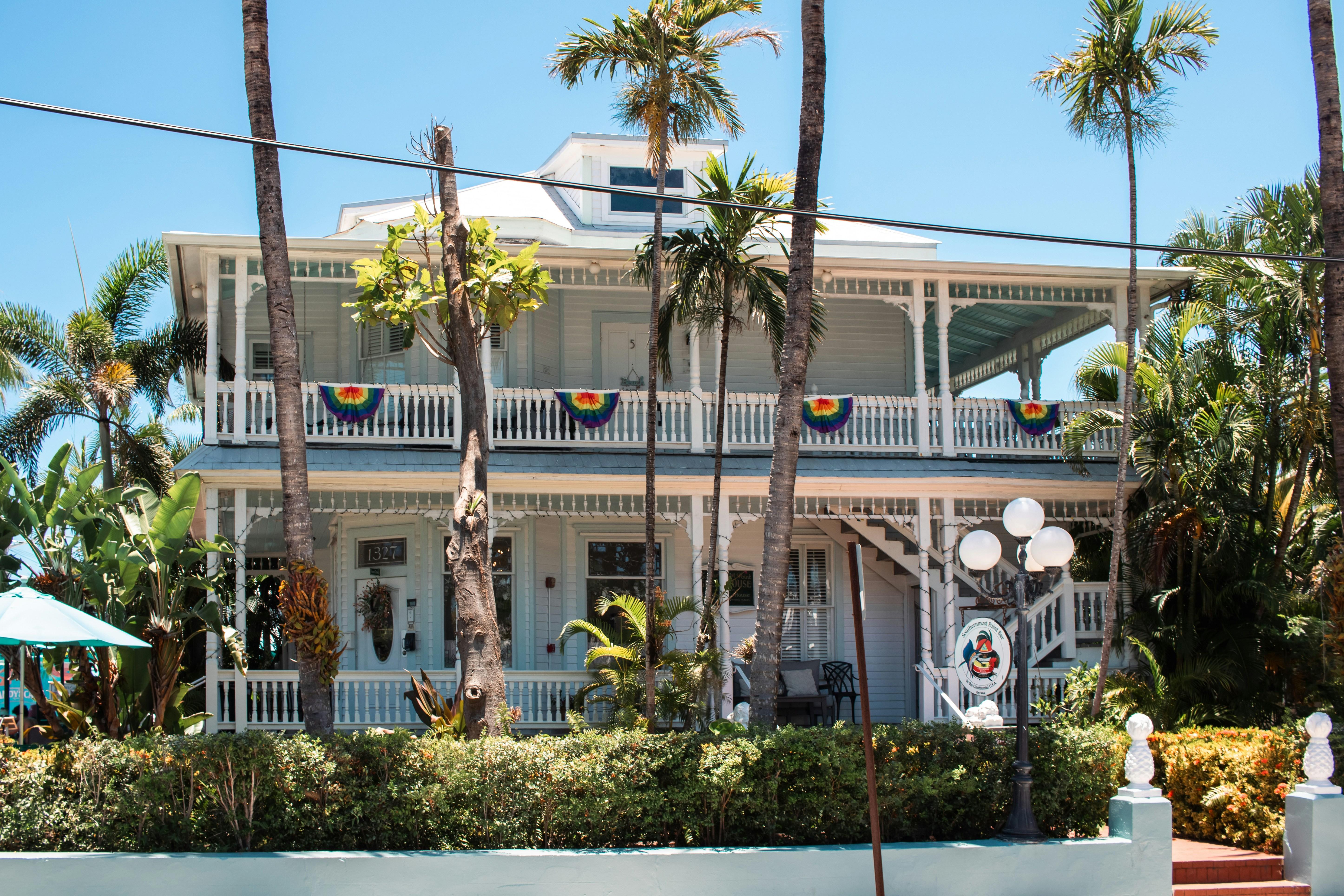 Top Picks for Points-Friendly Oceanfront Stays