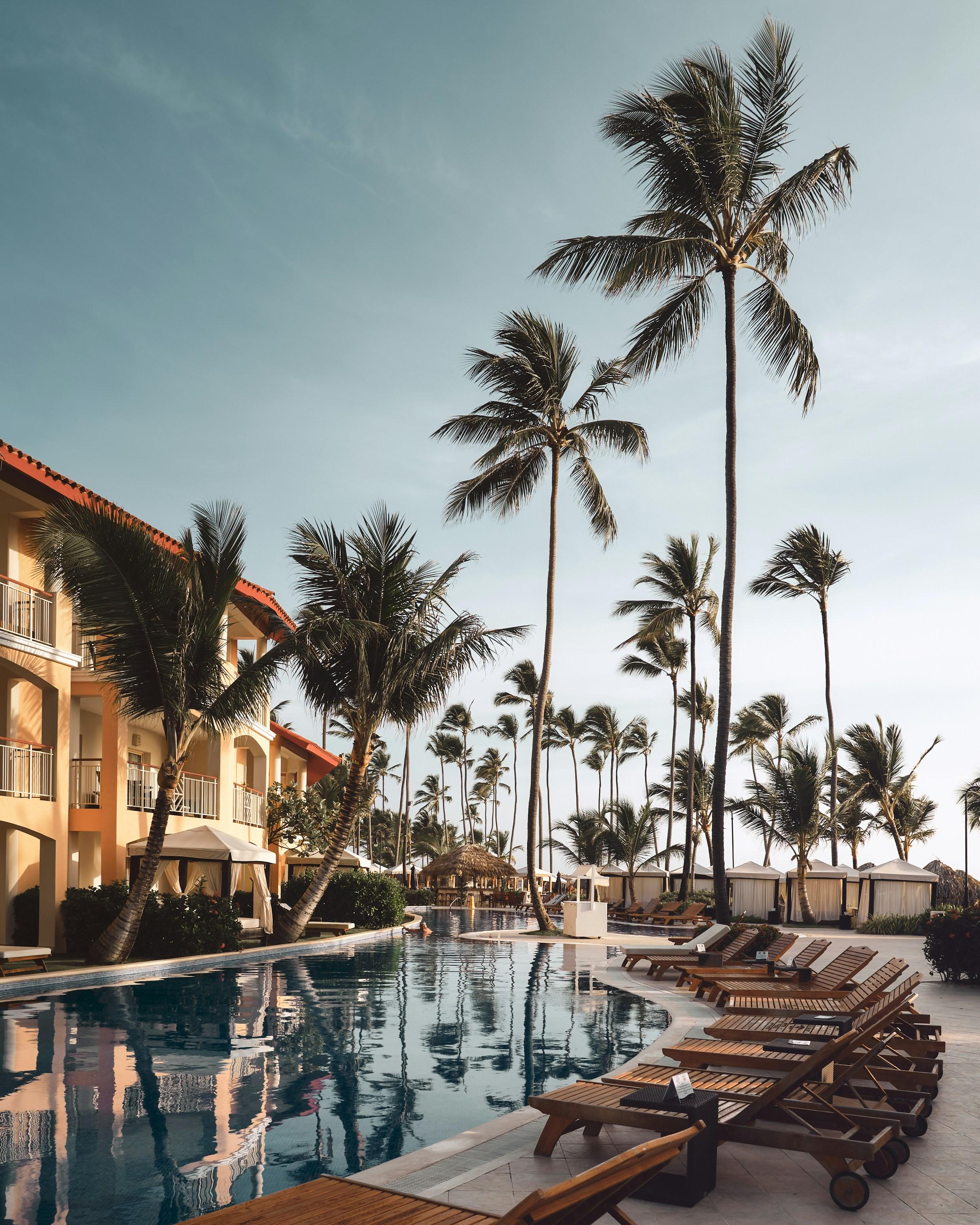 The Hidden Costs and Benefits of All-Inclusive Hotel Rewards